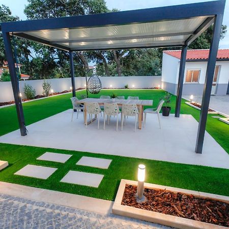 Modern Apartment With Garden Fátima Buitenkant foto
